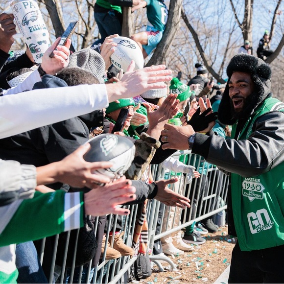 Chalk Line Philadelphia Eagles Kelly Green Big Logo Puffer Vest Size S - Picture 5 of 5